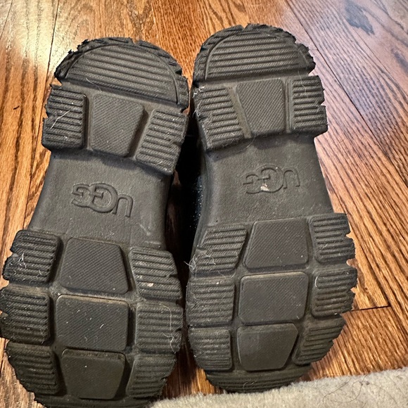 Uggs glitter boots-toddler girl - Picture 6 of 6